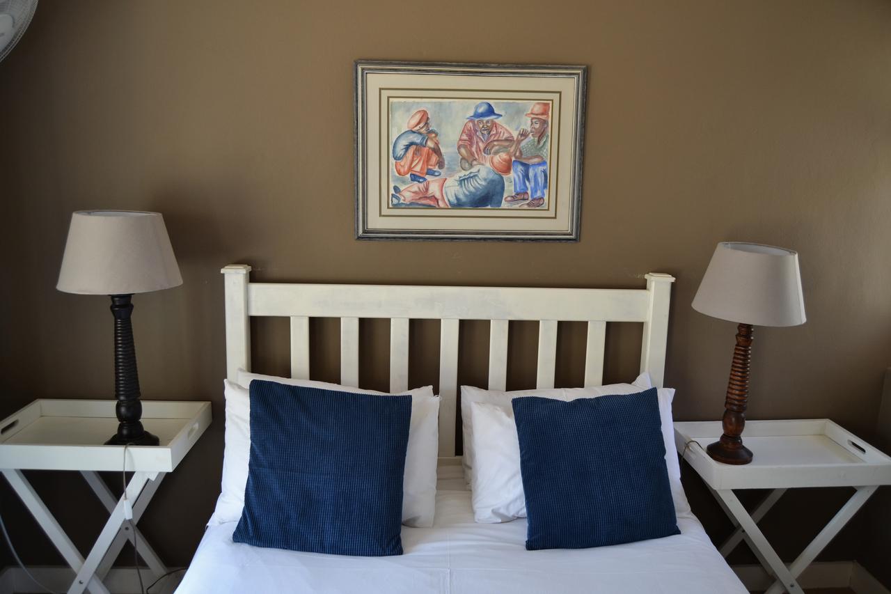 Hôtel Chartwell Manor Extérieur photo