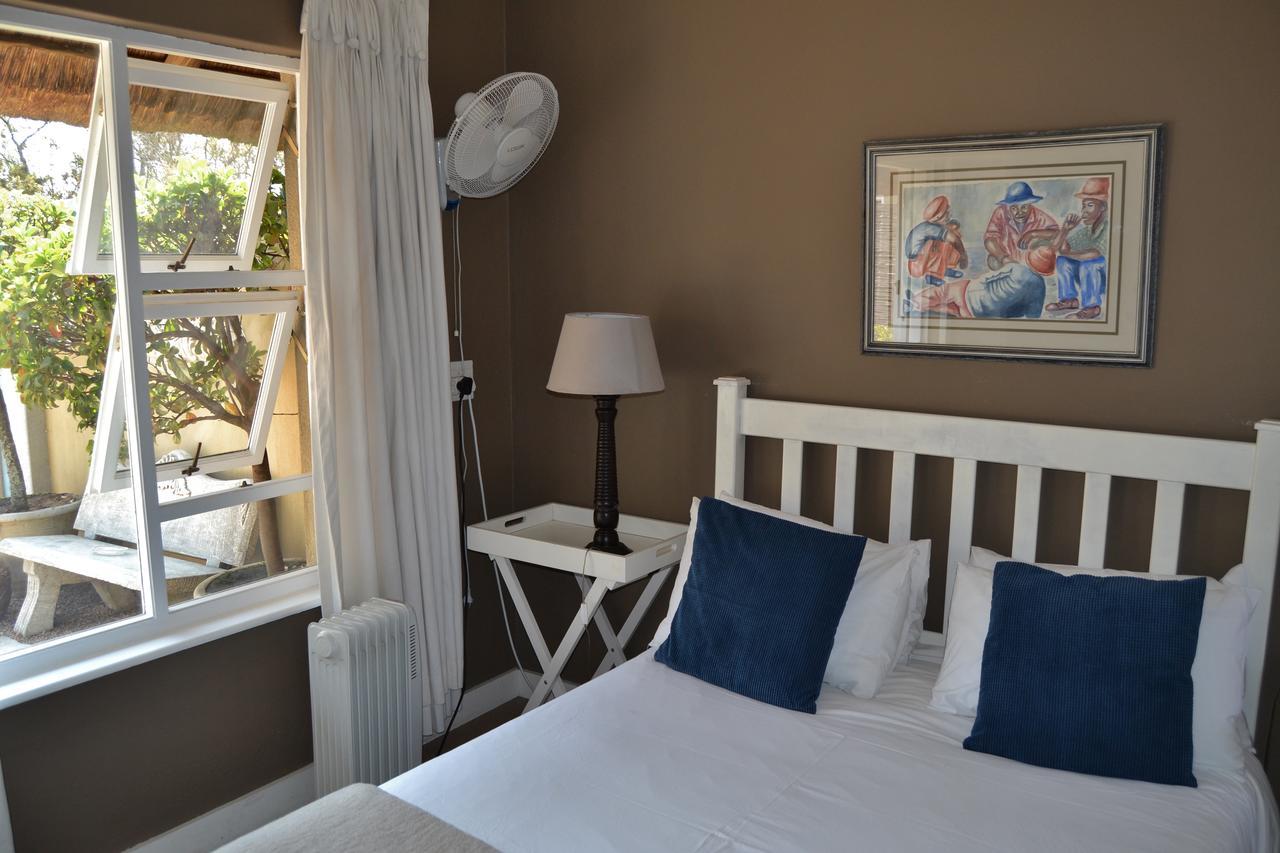 Hôtel Chartwell Manor Extérieur photo