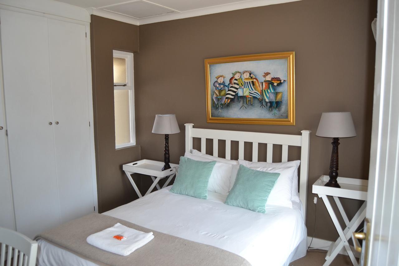 Hôtel Chartwell Manor Extérieur photo