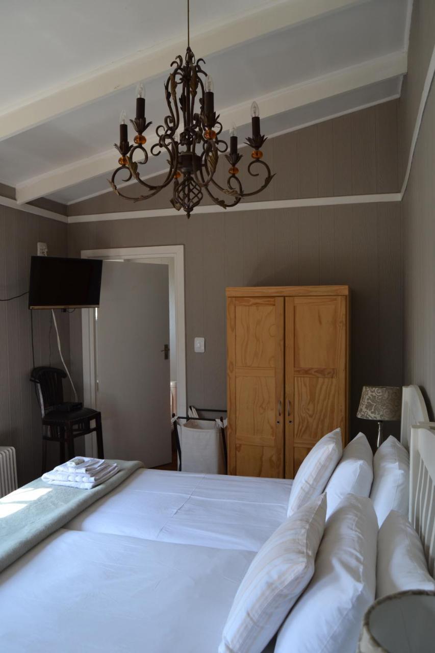 Hôtel Chartwell Manor Extérieur photo