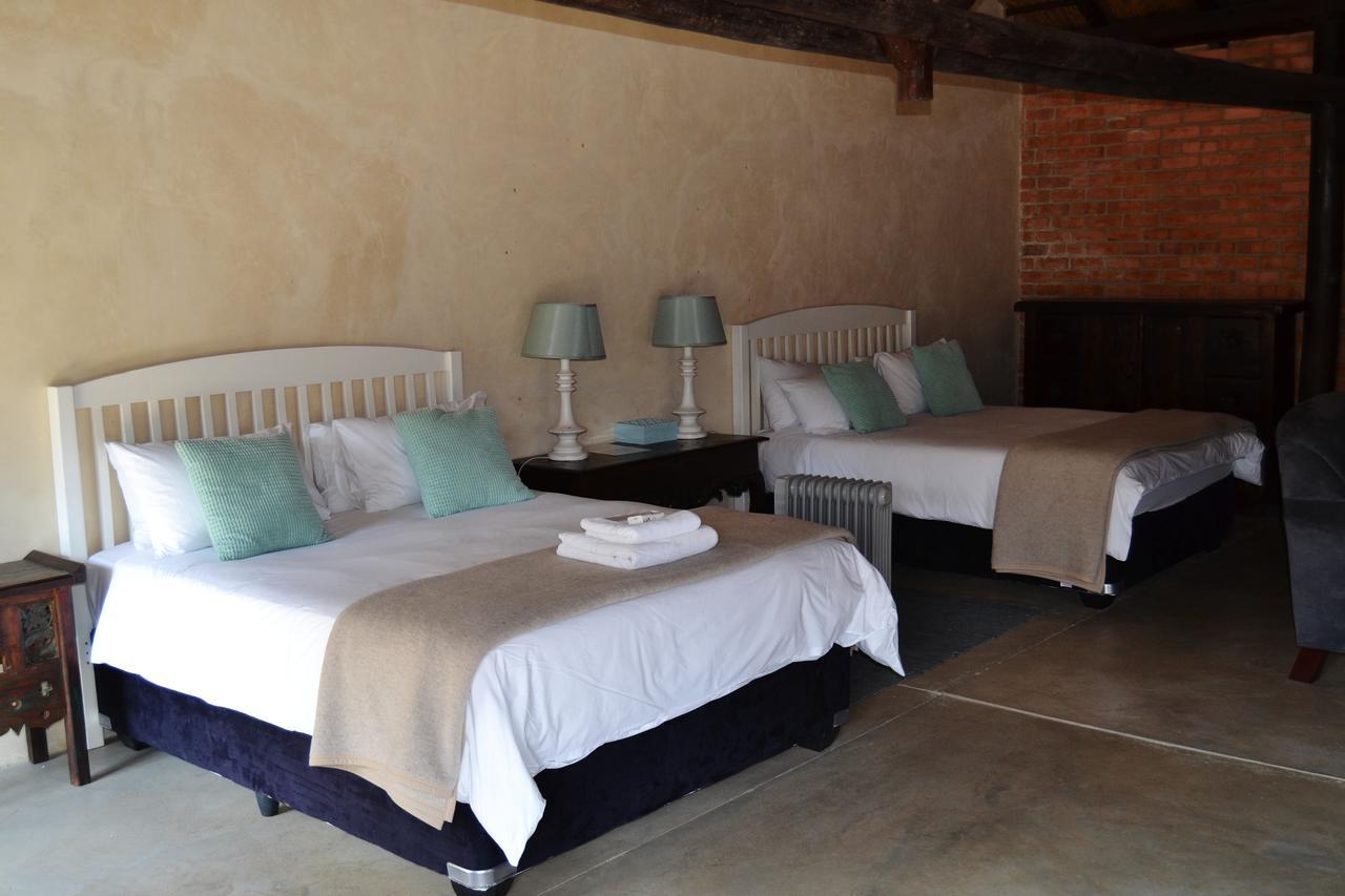 Hôtel Chartwell Manor Extérieur photo