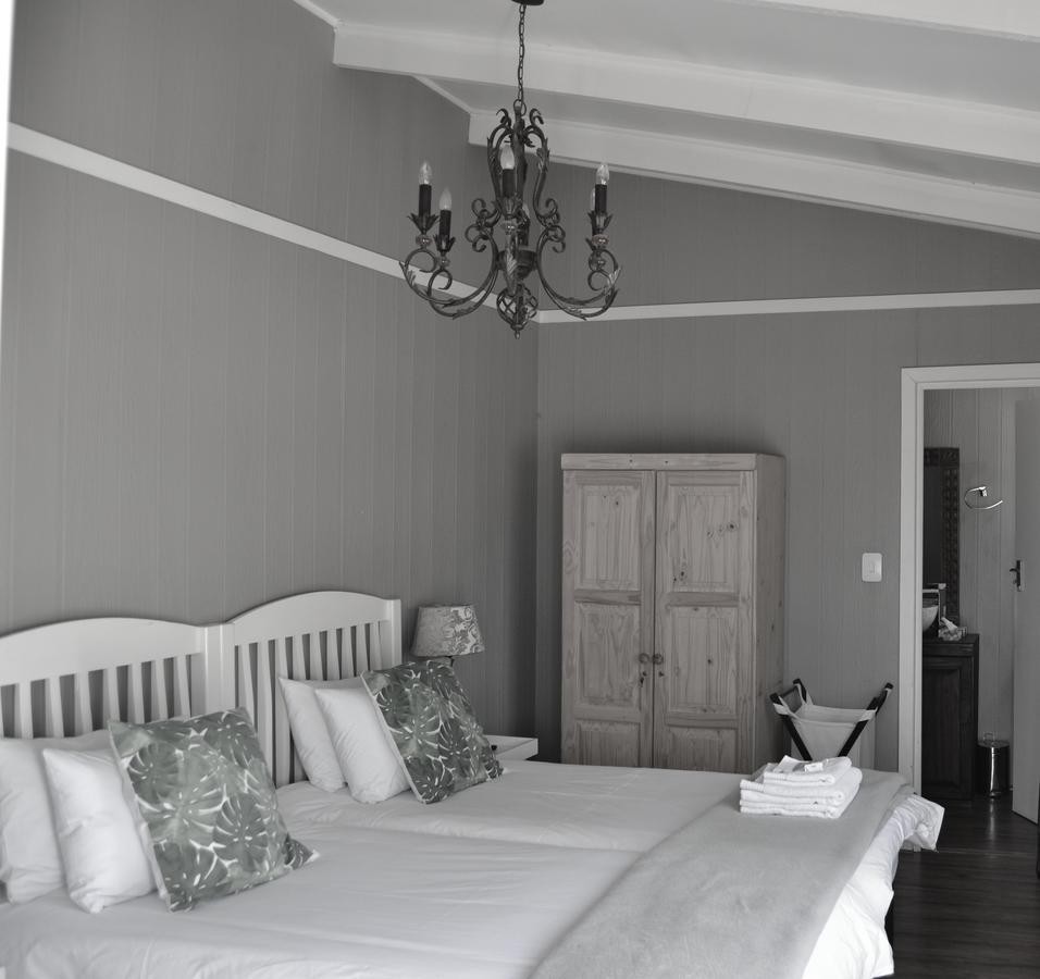 Hôtel Chartwell Manor Extérieur photo
